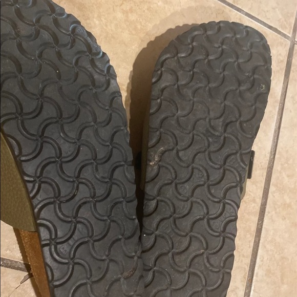 SOLD - Picture 4 of 6